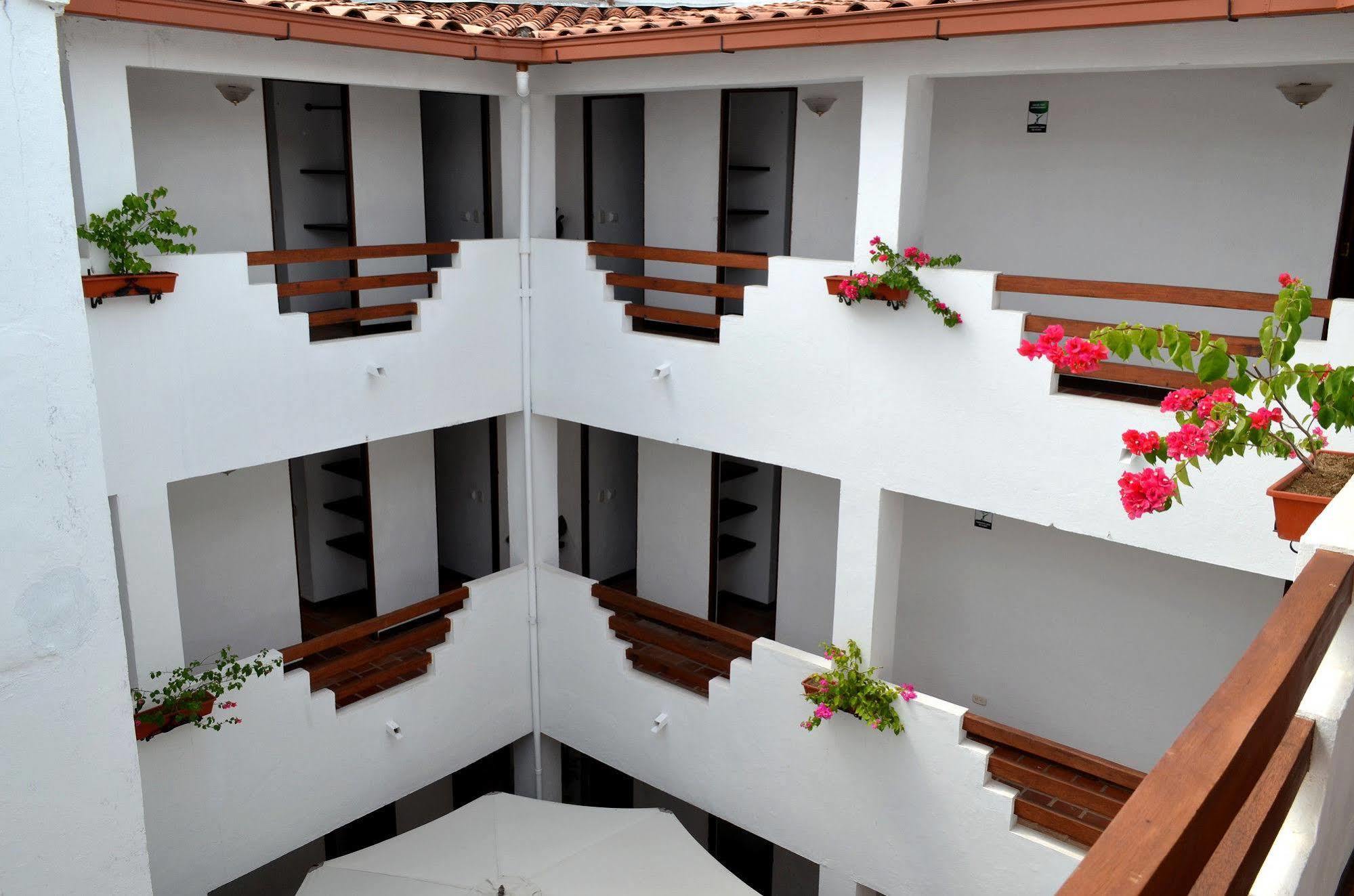 Hotel Aldea Plaza Doradal Екстериор снимка